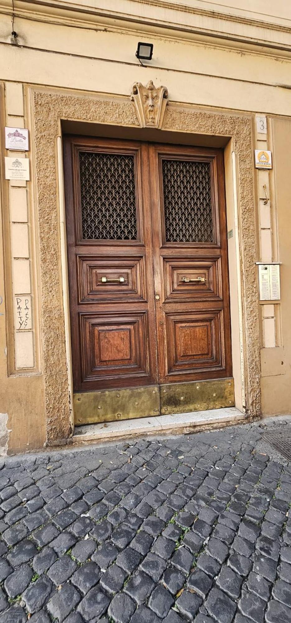 Casa Capponi - A San Pietro Apartment Rome